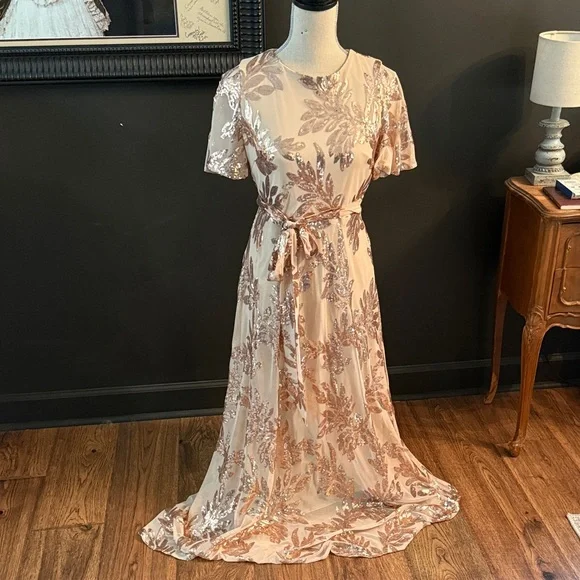 Baltic Born | Dresses | Baltic Born Elegant Long Sequin Embellished Dress In Rose Gold | Poshmark Baltic Born | Dresses | Baltic Born Elegant Long Sequin Embellished Dress In Rose Gold | Poshmark